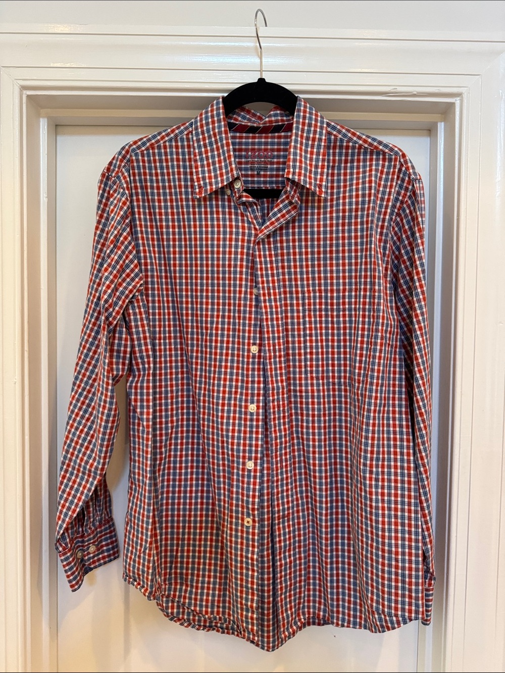 Izod Men's Red and Blue Checked Button-Down Shirt